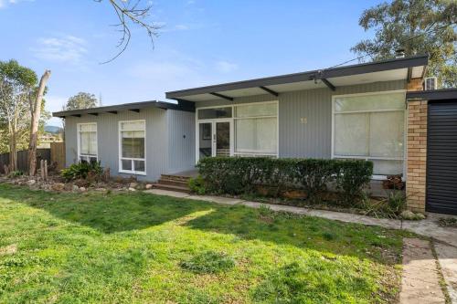 Alpine Hills Hideaway in Myrtleford, Australia