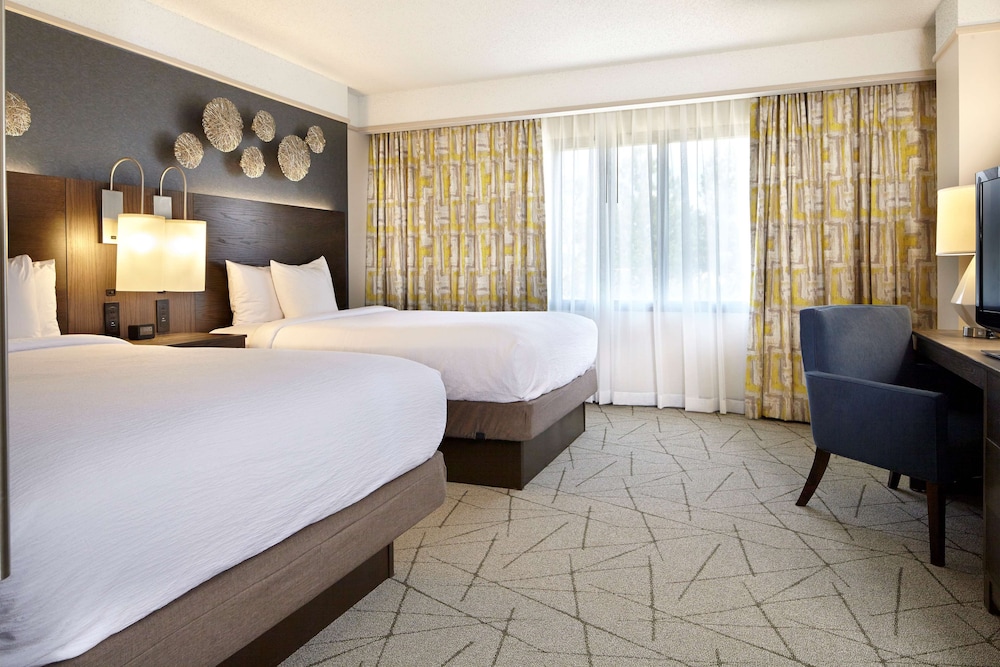 Embassy Suites by Hilton Atlanta Galleria - photo 16