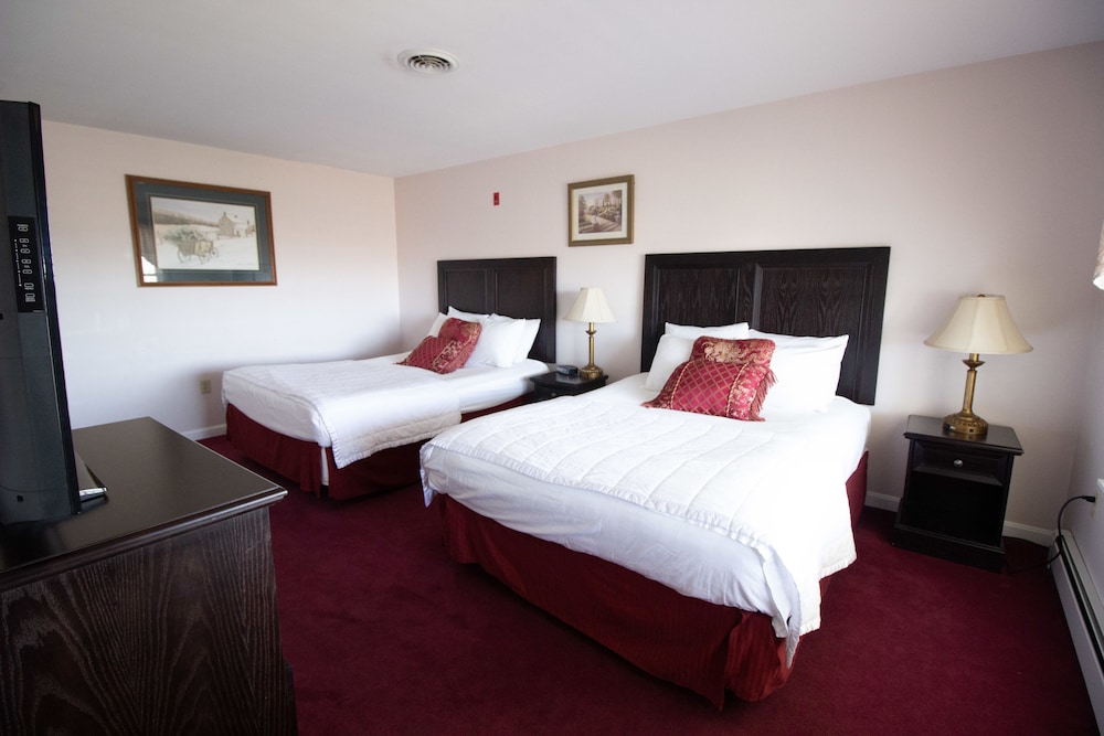 The Lucerne Inn - photo 5