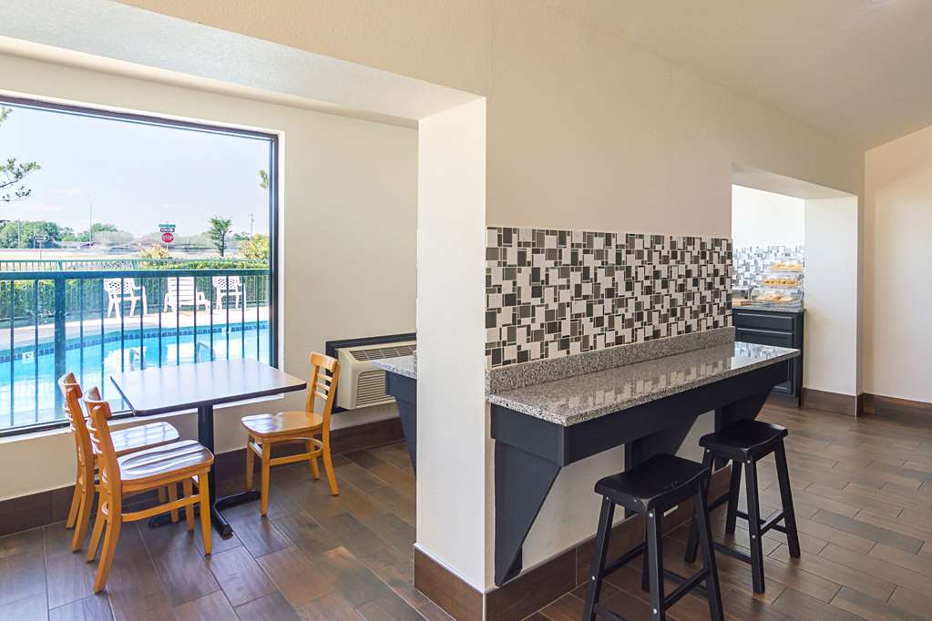Quality Inn Amarillo East - photo 21