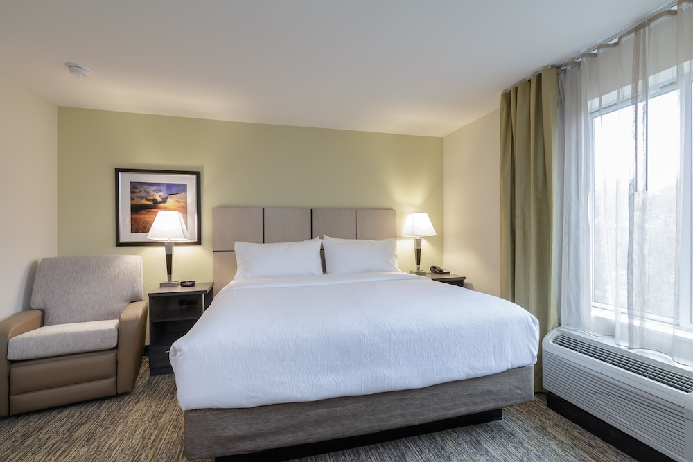 Candlewood Suites Mishawaka North by IHG - photo 16