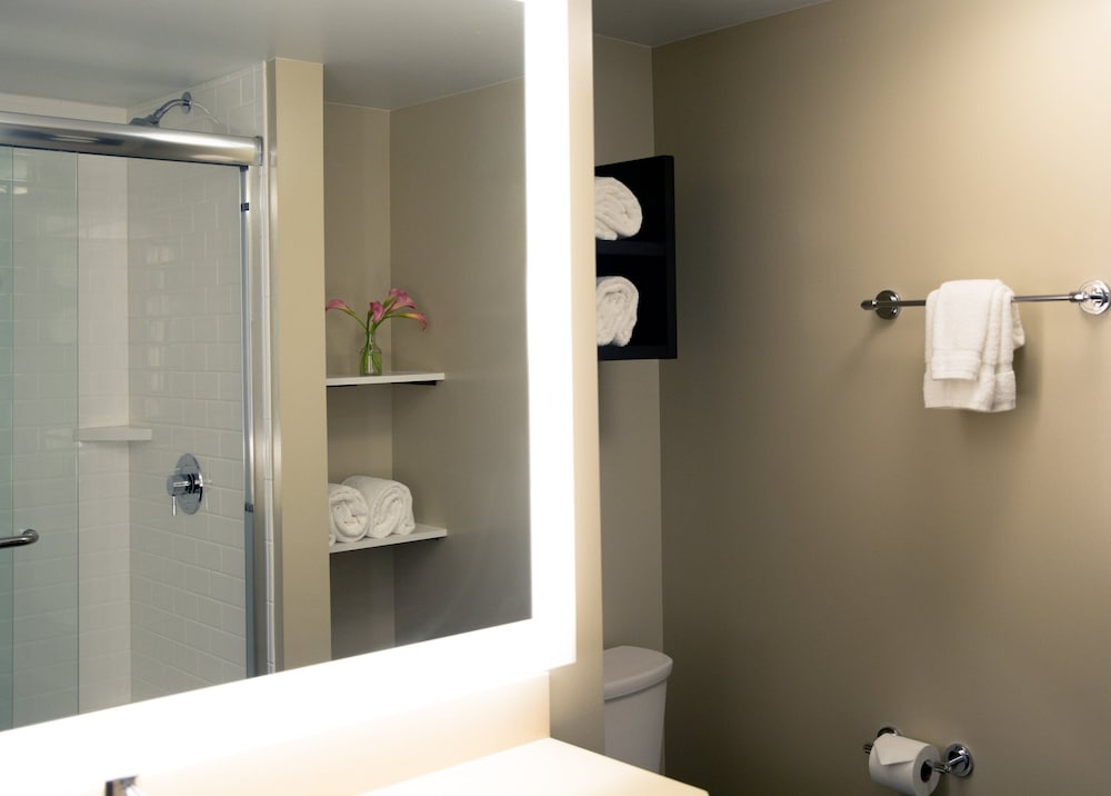 Staybridge Suites Seattle South Lake Union by IHG - photo 7
