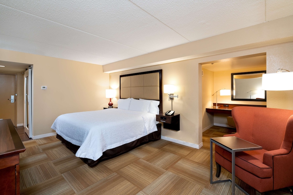 Hampton Inn Lafayette - photo 30