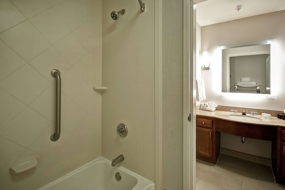 Homewood Suites by Hilton Cincinnati Milford - photo 35