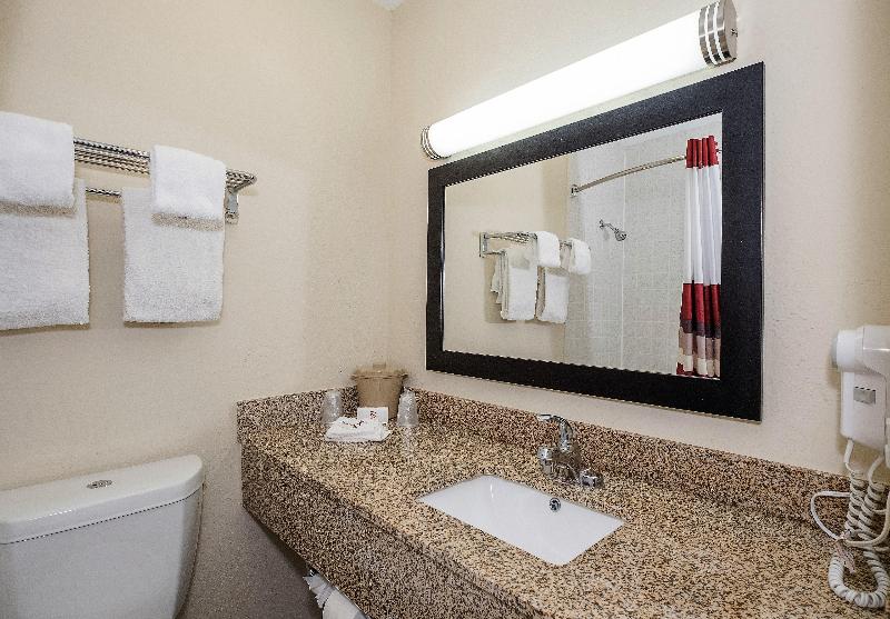 Red Roof Inn Dayton Huber Heights - photo 22