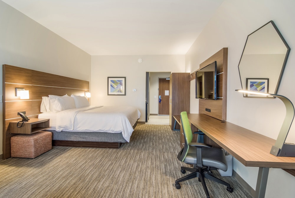 Holiday Inn Express and Suites Asheboro by IHG - photo 21
