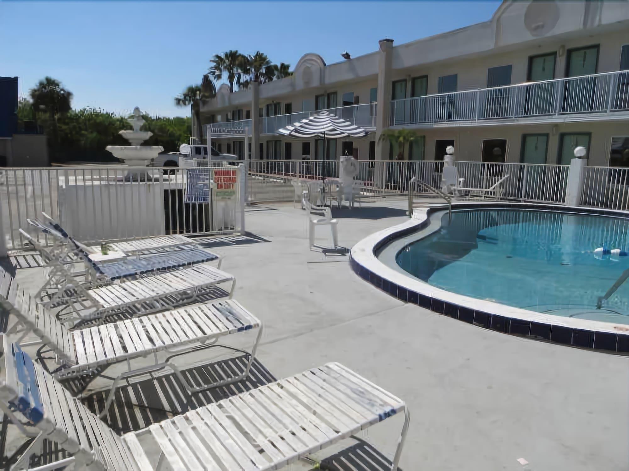 Motel 6 Cocoa Fl - photo 4