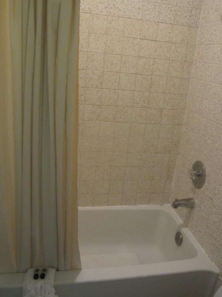 Premier Inns Concord - photo 8