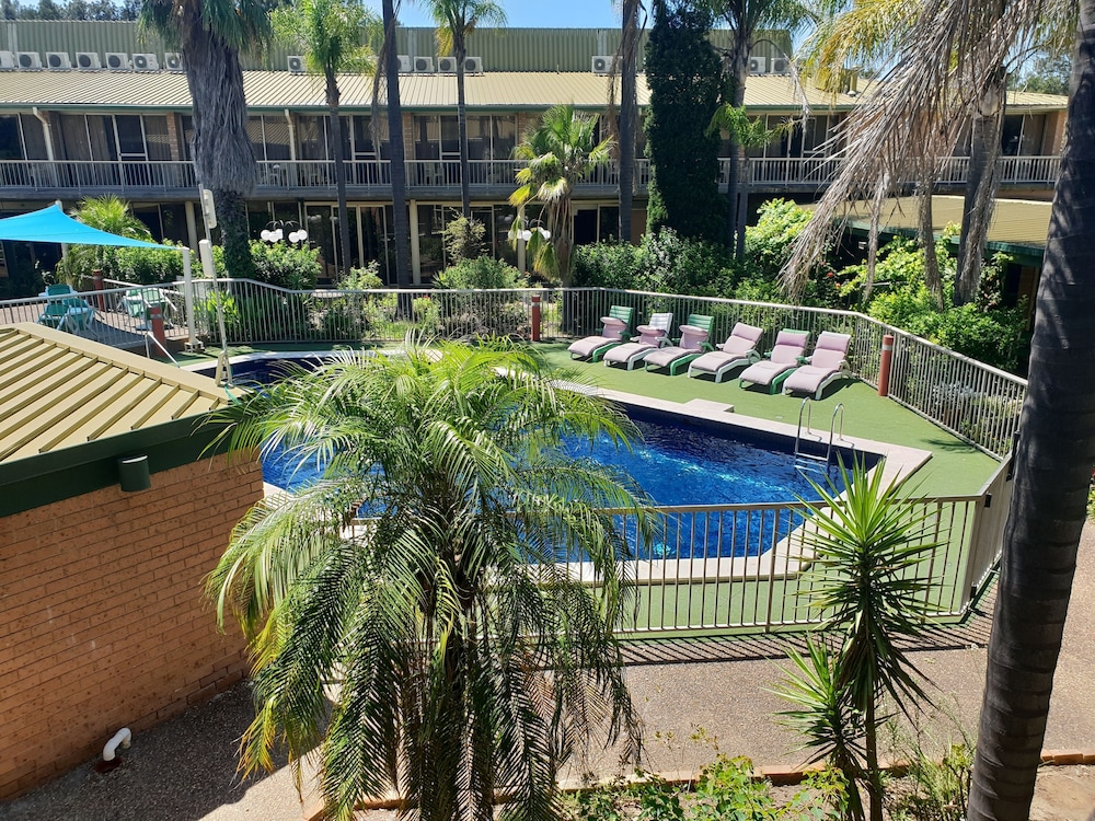 John Hunter Motel in Muswellbrook, Australia