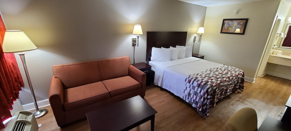 Red Roof Inn Tifton - featured photo