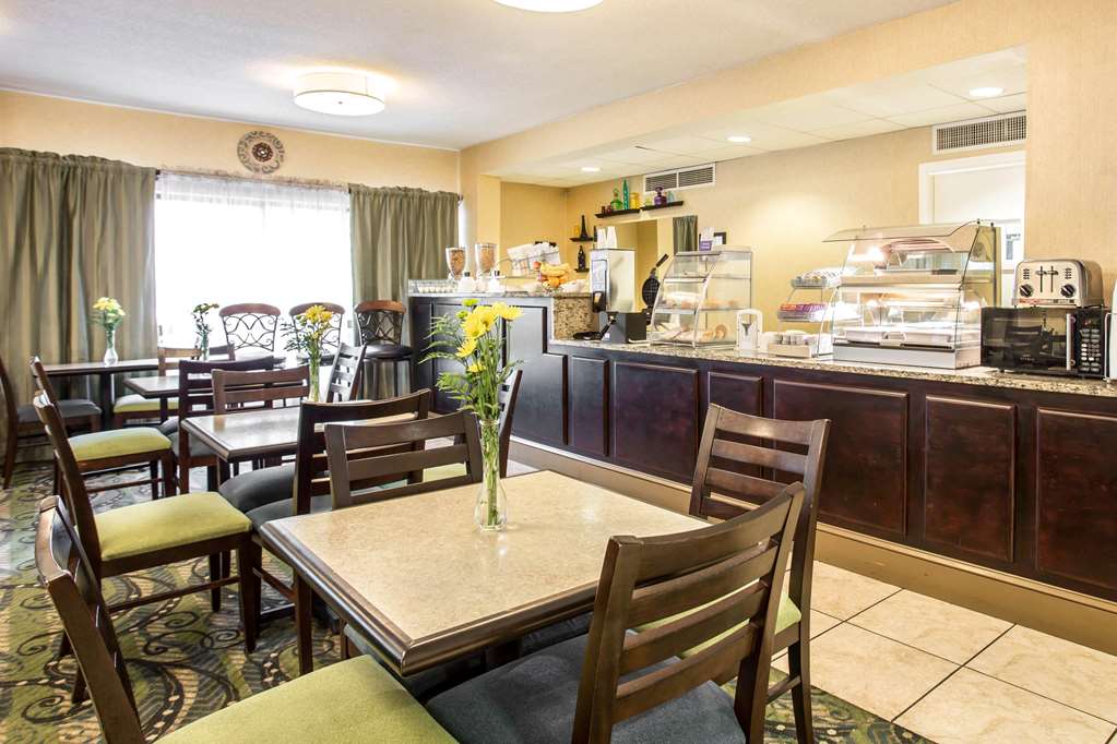 Clarion Inn & Suites Aiken South - photo 42