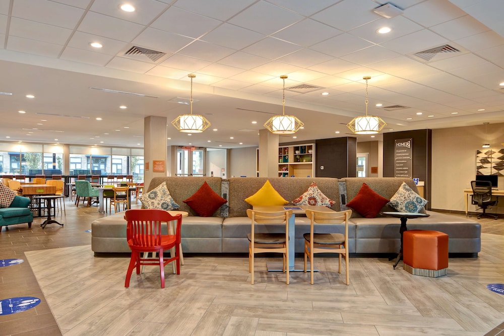 Home2 Suites by Hilton Carmel Indianapolis - photo 2