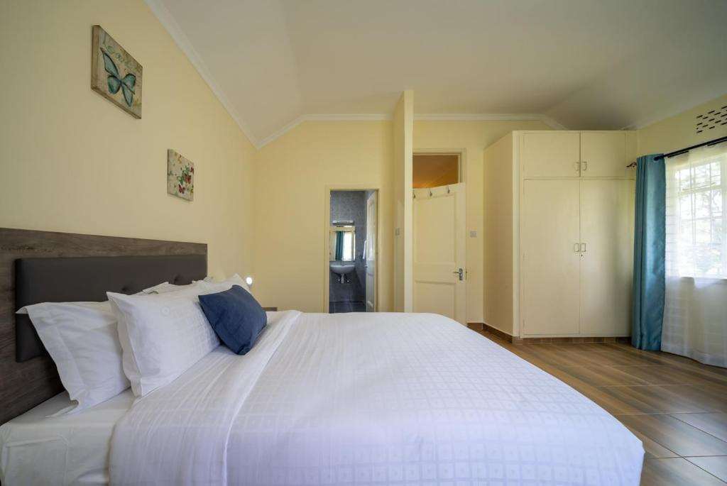 Kongoni House Room