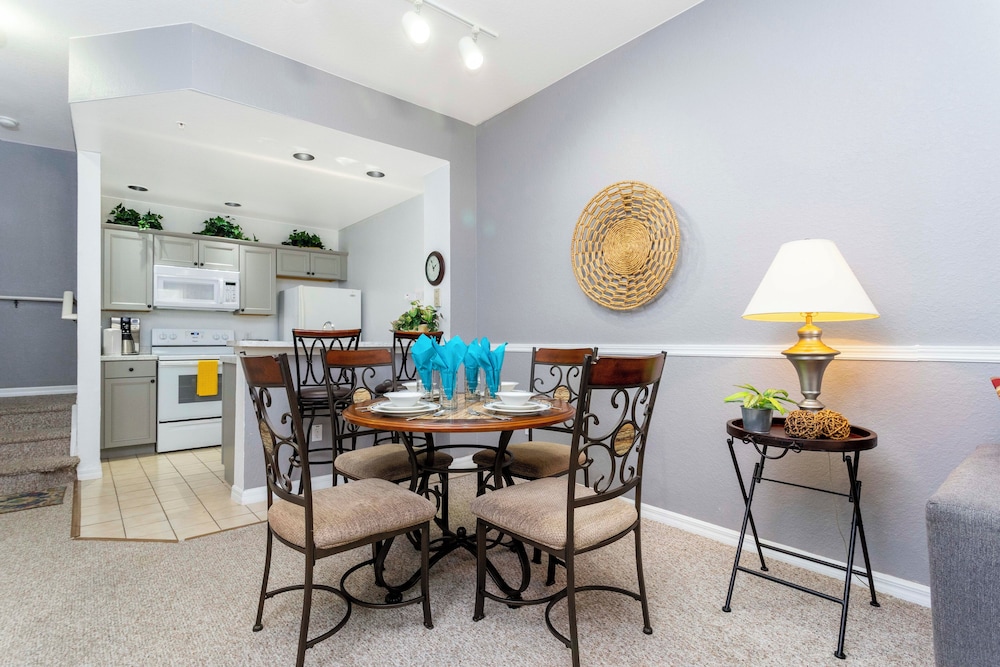 Stunning 3Bd Close to Disney @ Venetian Bay 105 - photo 10