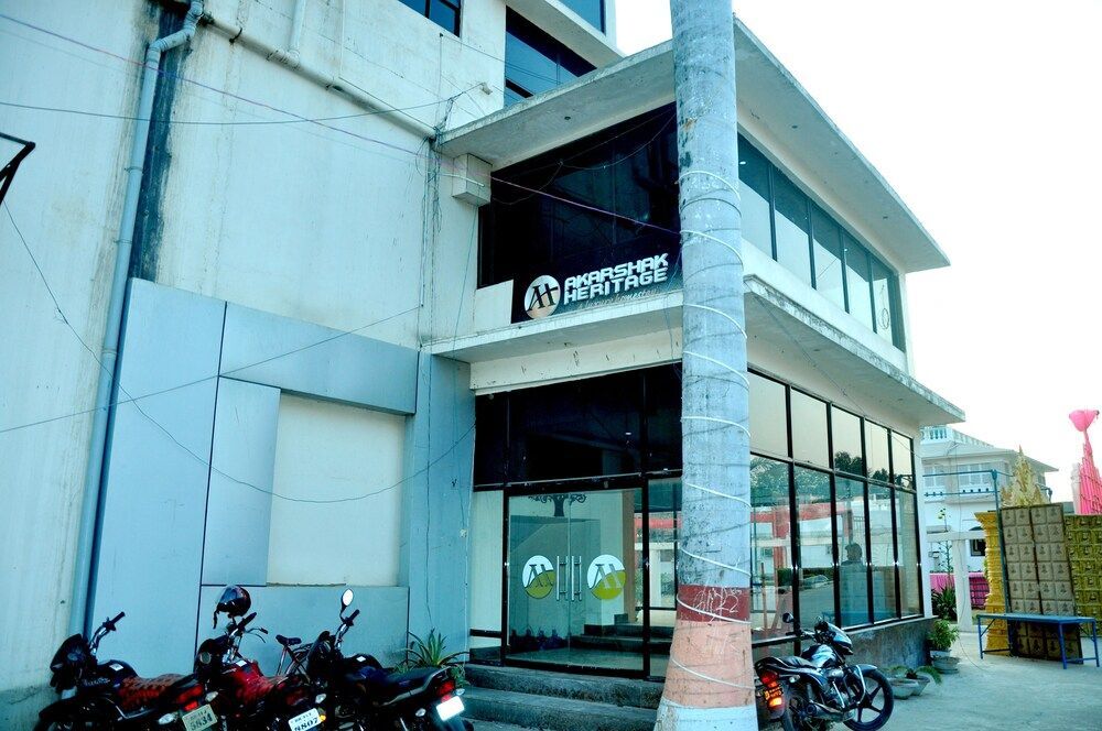 Akarshak Heritage by ShriGo Hotels in Buxar, India