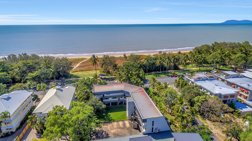Sirenia Palms Yorkeys Knob — hotel in Yorkeys Knob