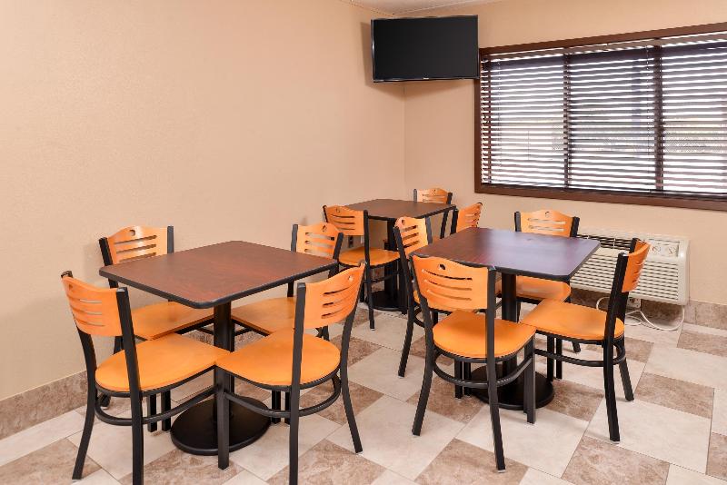 Americas Best Value Inn Clear Lake - photo 6