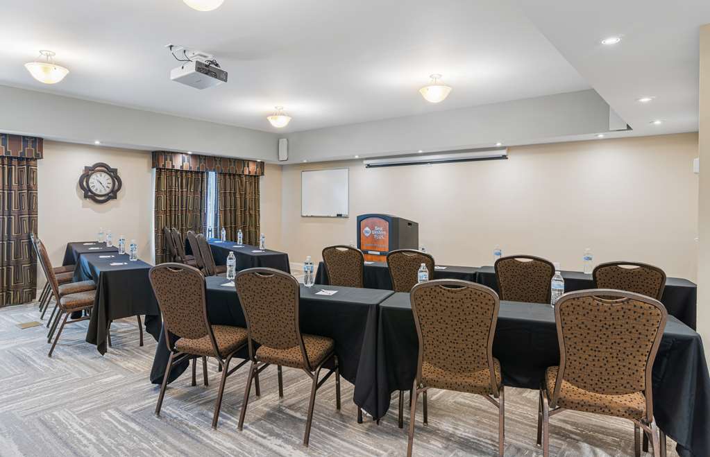Best Western Plus Westgate Inn & Suites - photo 38