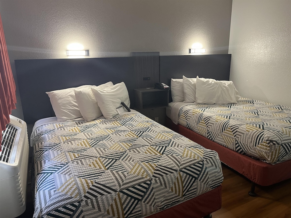 Studio 6 Grants Nm — hotel in Grants