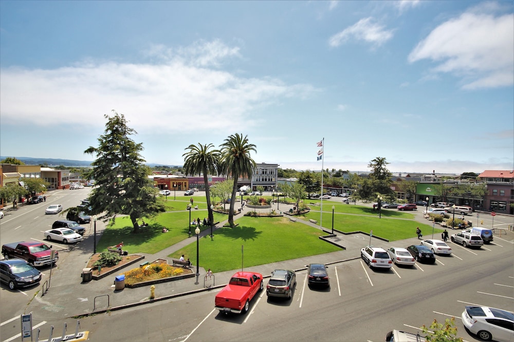 Hotel Arcata - photo 49