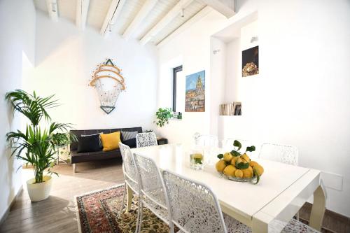 iFlat Dalla Zia Anna — 4-Star Luxury Hotel in Palermo, Italy