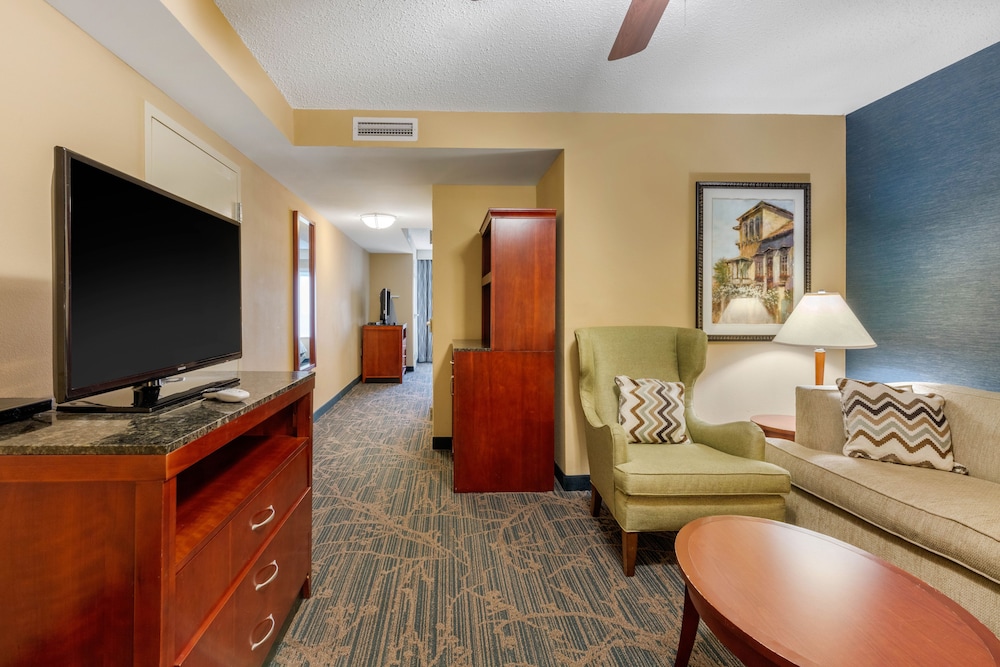 Hilton Garden Inn Tupelo - photo 13