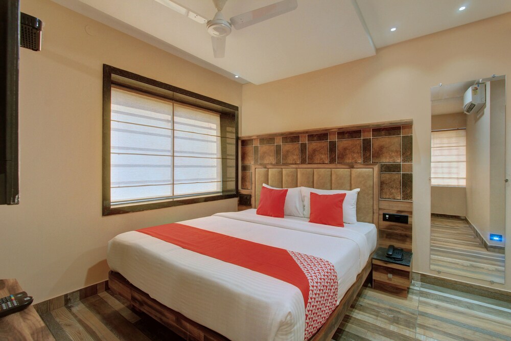 OYO 23602 Laxman Residency in Mangalore, India