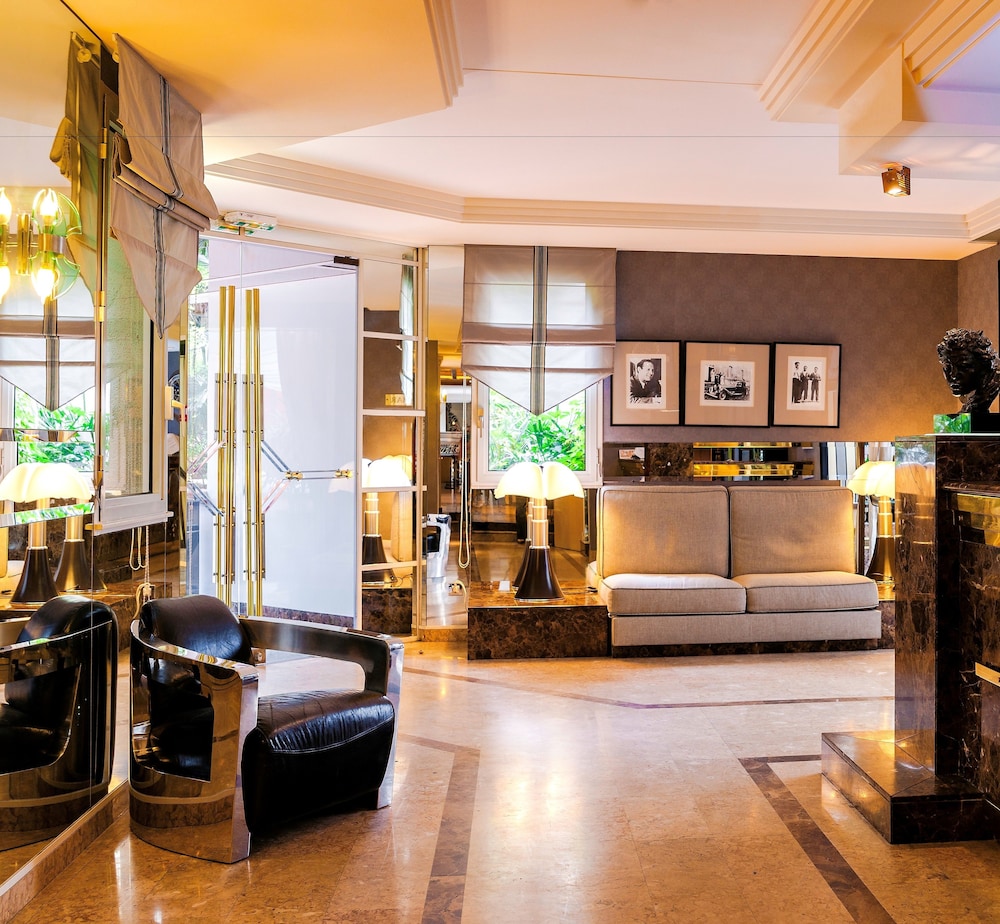 Hôtel Mermoz in Toulouse, France