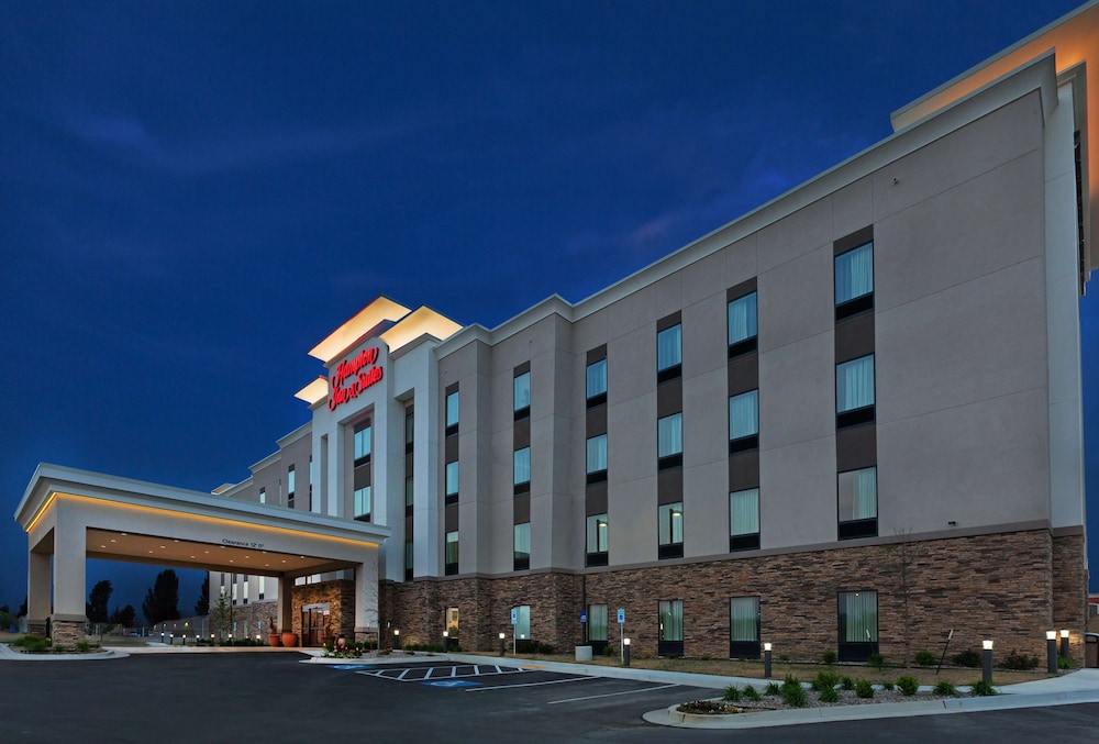 Hampton Inn & Suites Claremore - photo 47