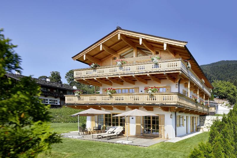 Tennerhof Luxury Chalets — Kitzbuehel — photo 3