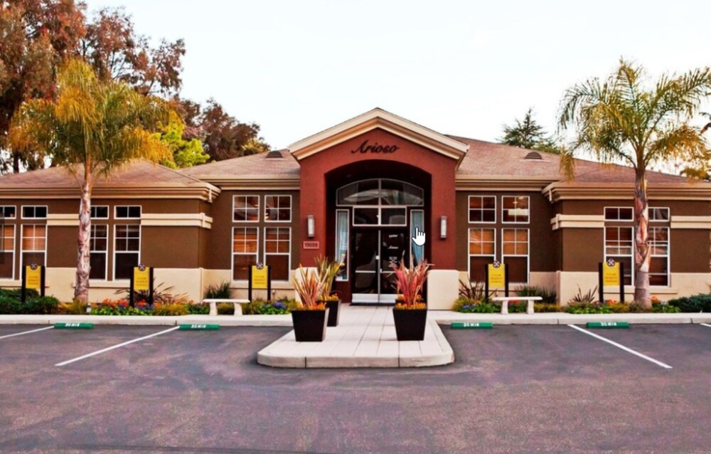 Global Luxury Suites in Cupertino - photo 31