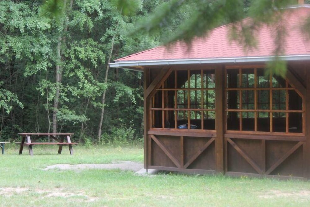 BBQ/picnic area