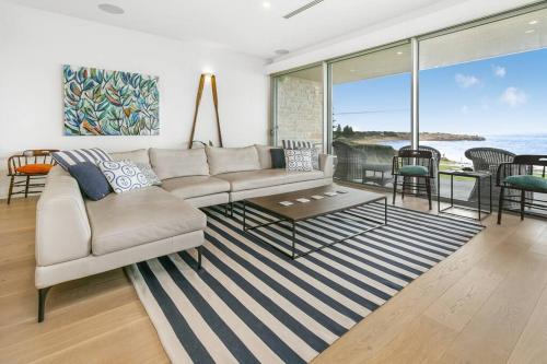 Strangeways Stays Slps 10 4 Bdrm Oceanview — 4-Star Luxury Hotel in Port Elliot, Australia