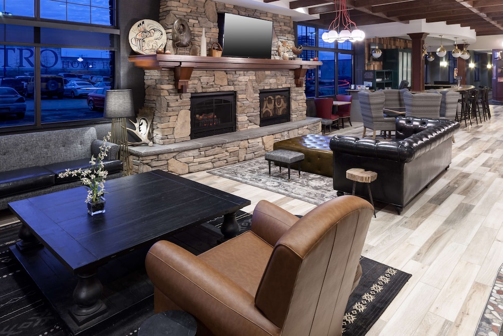 Embassy Suites Anchorage - photo 5