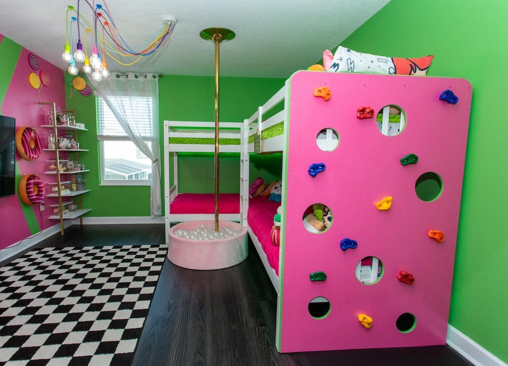 Magical Muggle Mansion Pool & Spa Sleeps 23 - photo 51