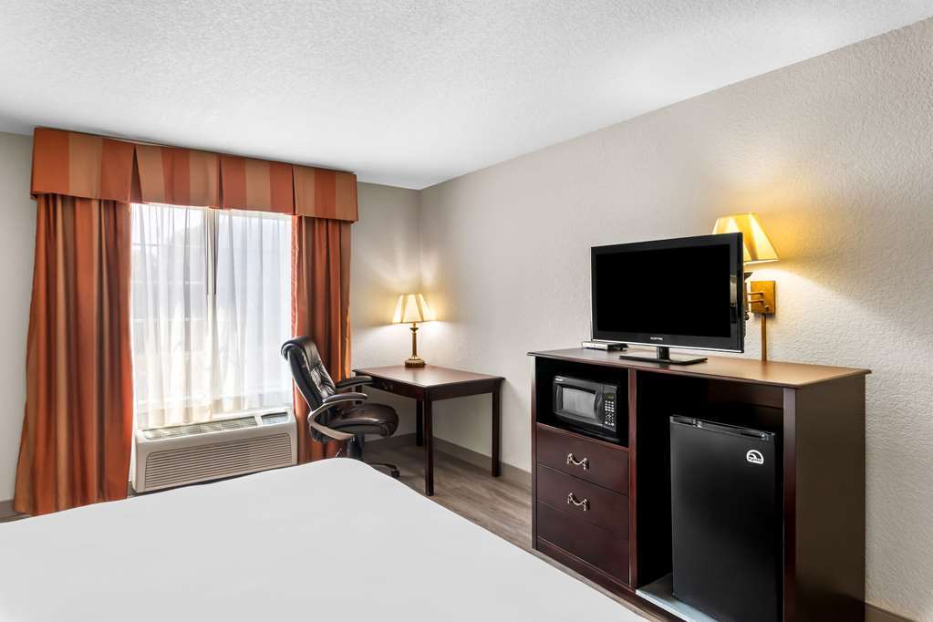 Country Inn & Suites by Radisson Hot Springs AR - photo 10