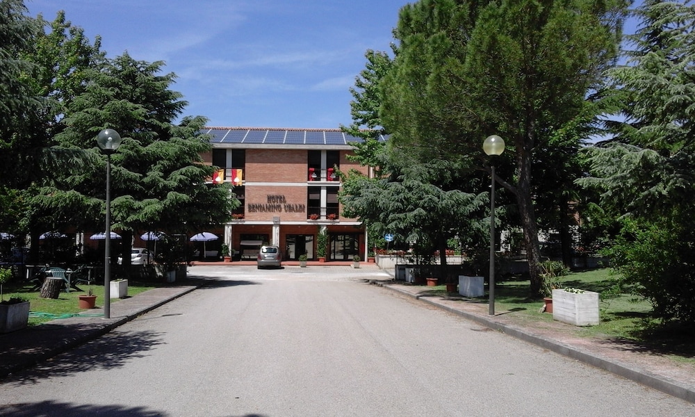 Hub Hotel — hotel in Gubbio