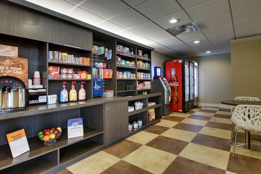 Candlewood Suites Wichita East by IHG - photo 27