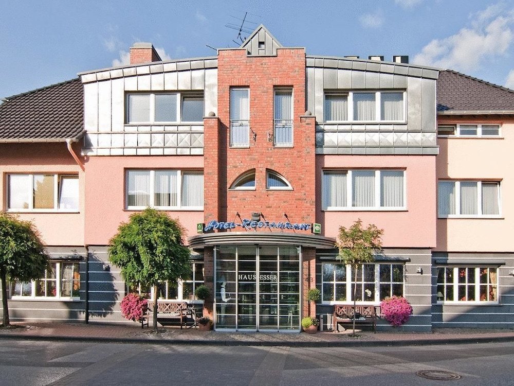 Hotel Restaurant Esser — hotel in Wegberg