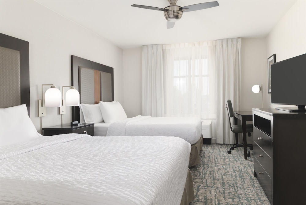 Homewood Suites by Hilton Wauwatosa Milwaukee - photo 15