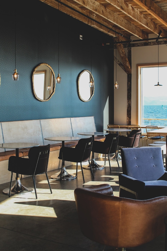 Bowline Hotel - photo 128