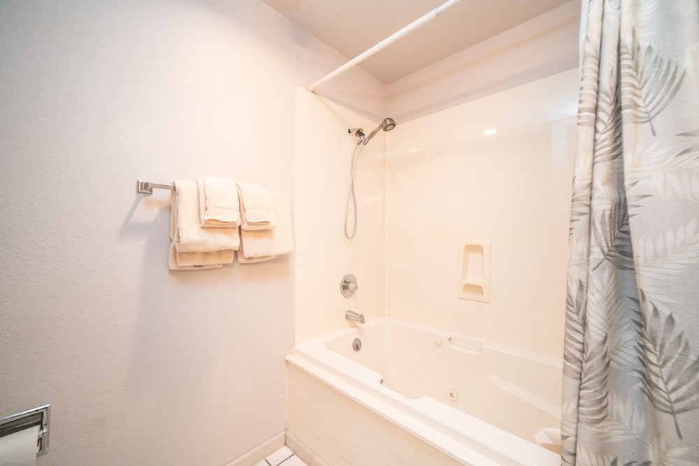 Pointe Royale Condominium Resort & Golf Course - photo 125