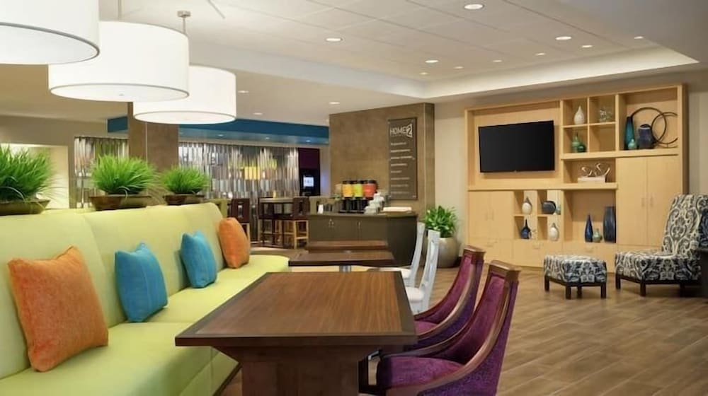 Home2 Suites by Hilton Ankeny - photo 8