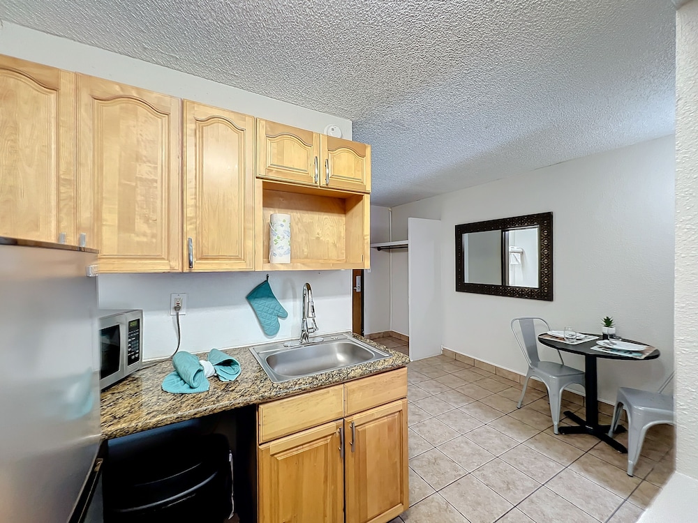 Stayable Kissimmee East - photo 26