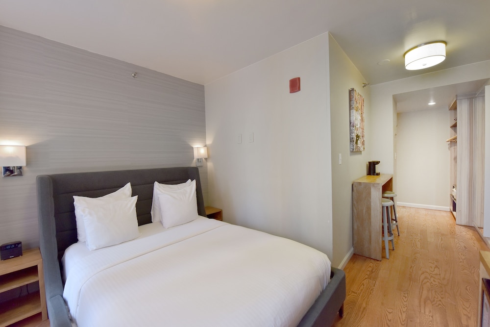 Hotel 32 32 - photo 10