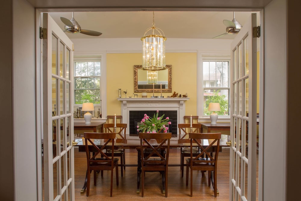 Sweet Biscuit Inn - photo 29
