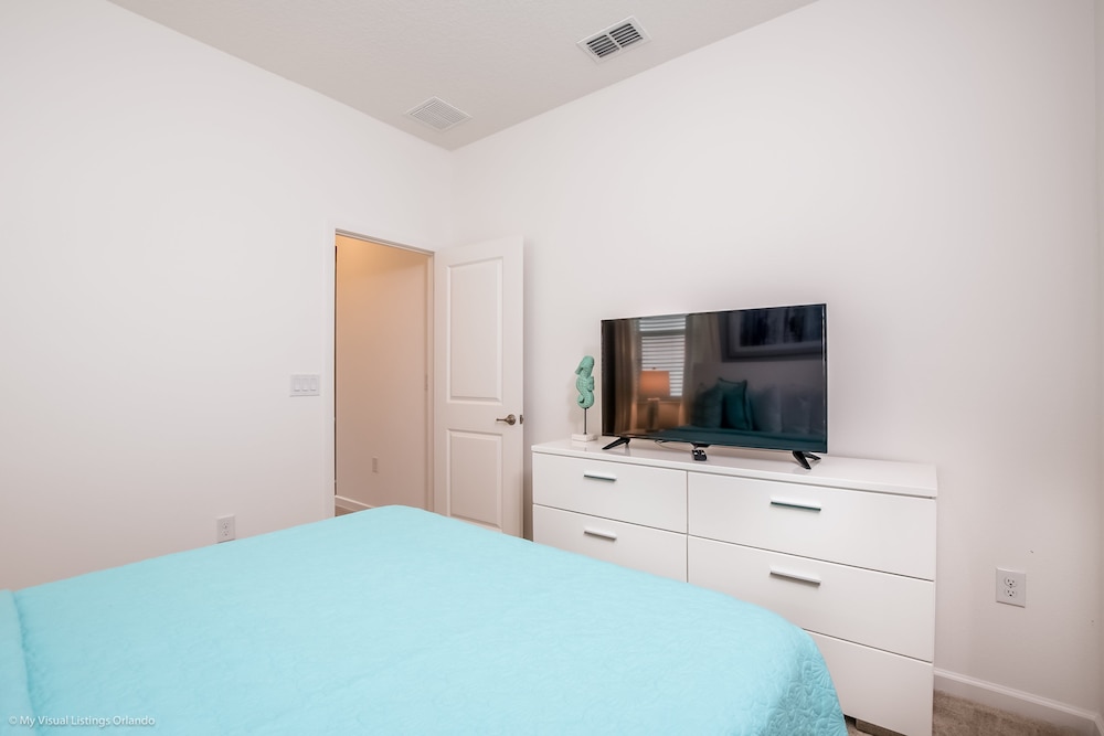 10 Bedroom 8 Bathroom Sonoma Resort Villa Kissimmee - photo 7