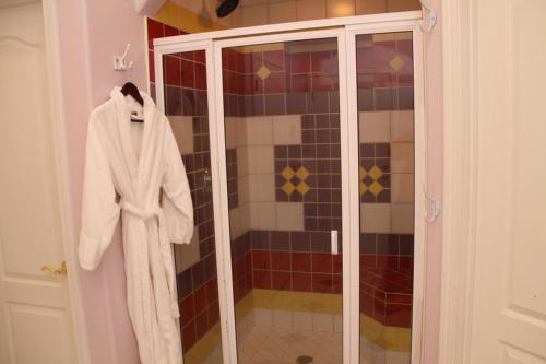 Inn at the Lake - photo 29
