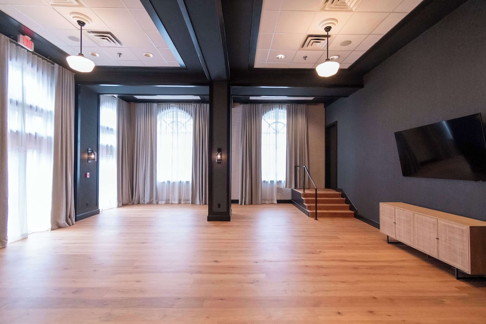 DoubleTree Suites by Hilton Hotel Lexington - photo 64