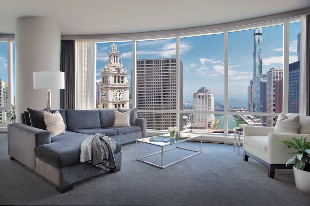 Trump International Hotel & Tower Chicago - photo 28
